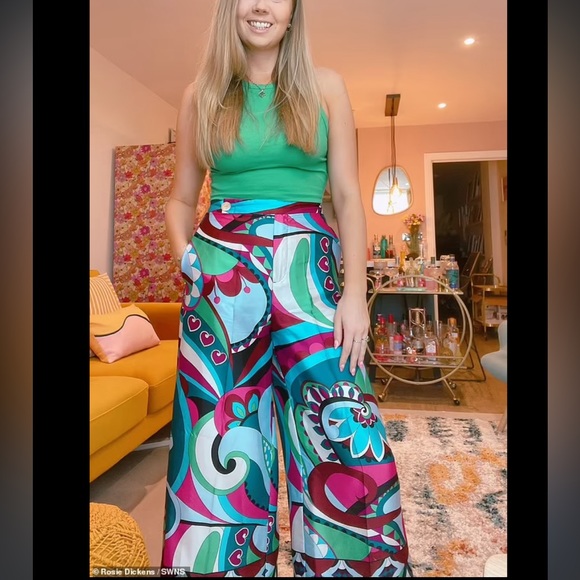 Zara Pants - Zara Green and Multicolor Patterned Cropped Pants